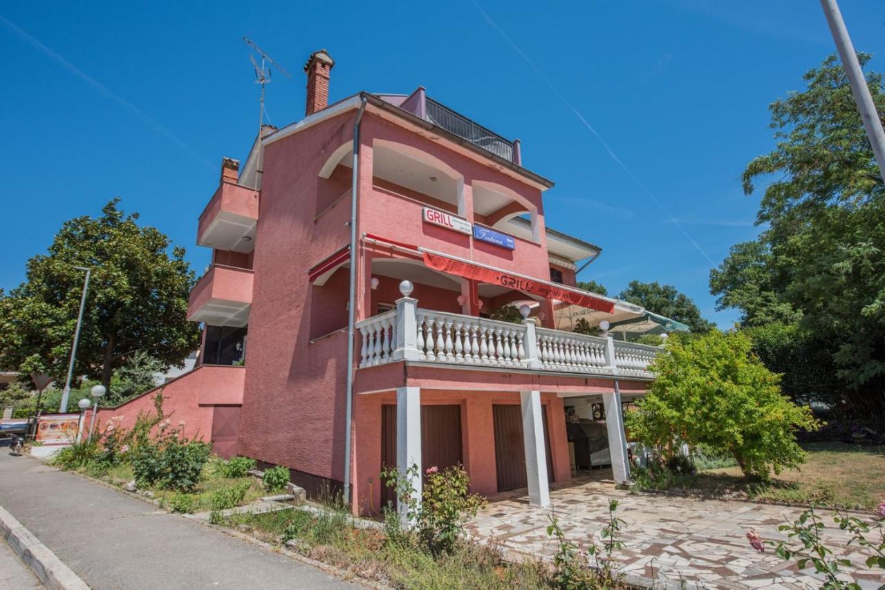 Two Bed Rooms Fortuna Near The Beach Porec Esterno foto