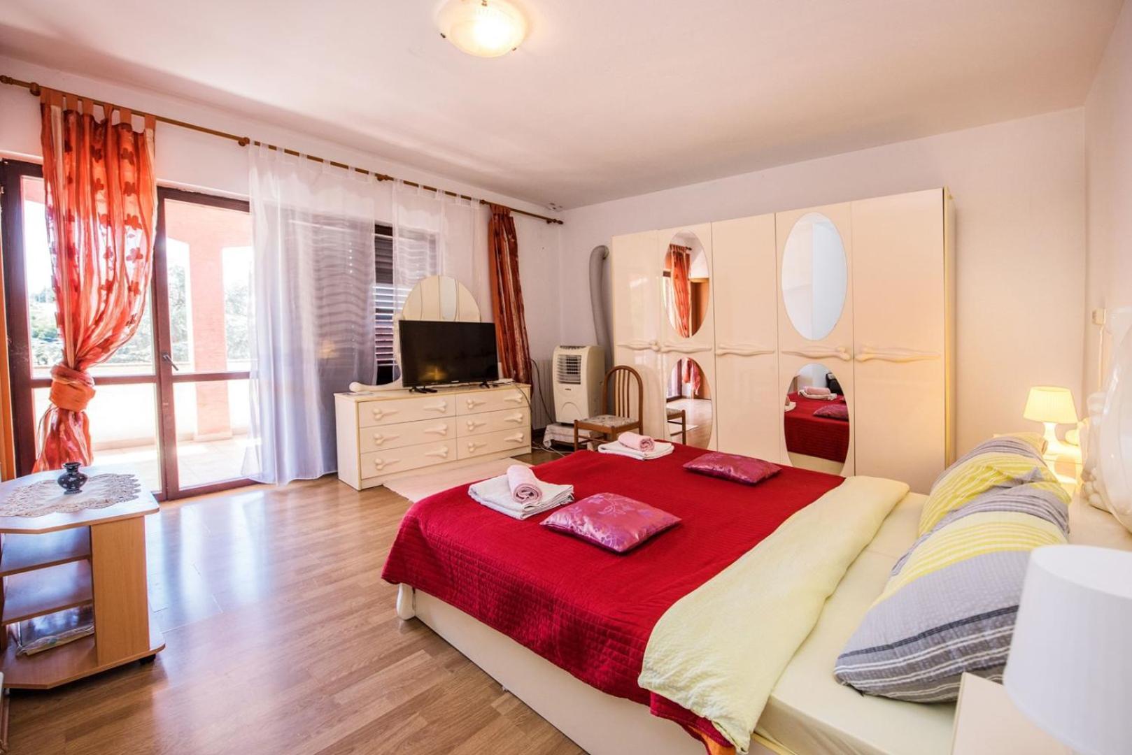 Two Bed Rooms Fortuna Near The Beach Porec Esterno foto